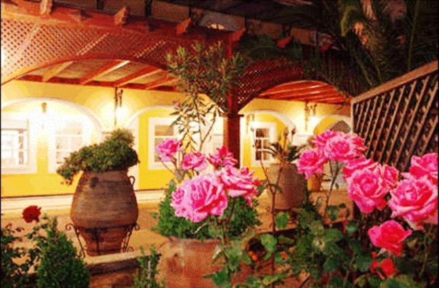 Crithoni'S Paradise Hotel Alinda  Dış mekan fotoğraf