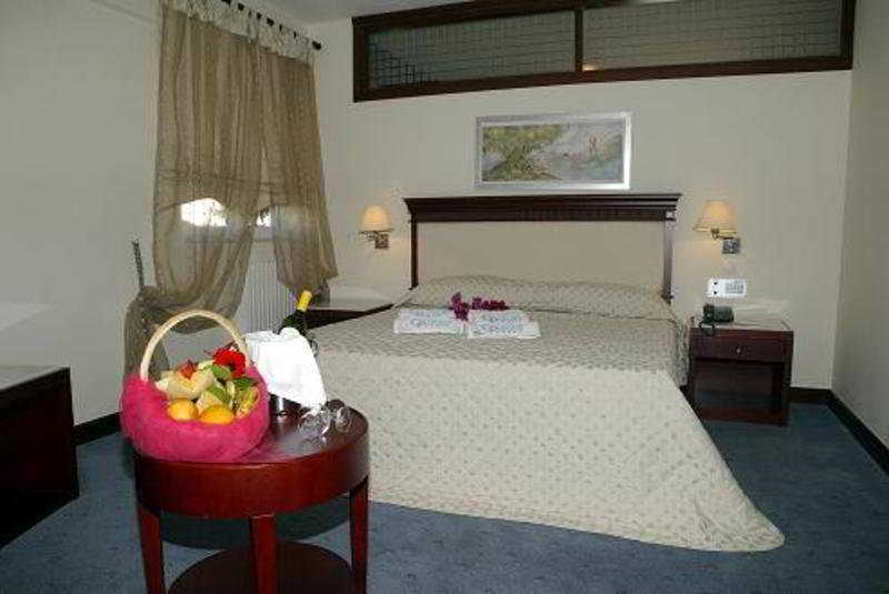 Crithoni'S Paradise Hotel Alinda  Dış mekan fotoğraf